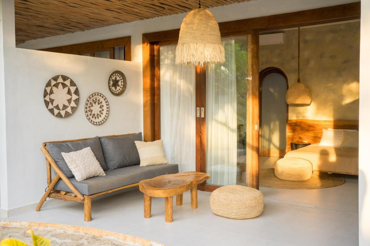 Nagara Boutique Hotel Jimbaran Buitenkant foto