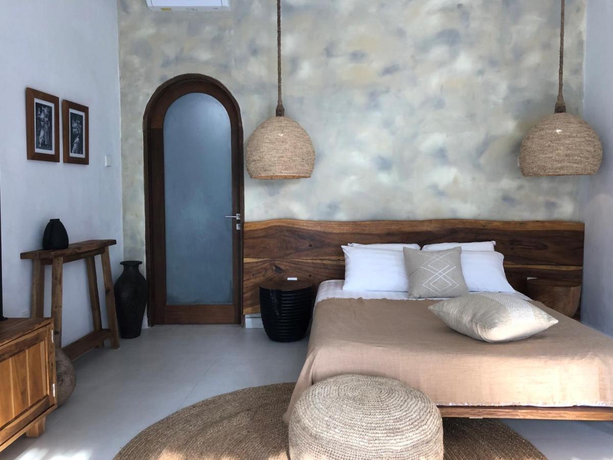 Nagara Boutique Hotel Jimbaran Buitenkant foto