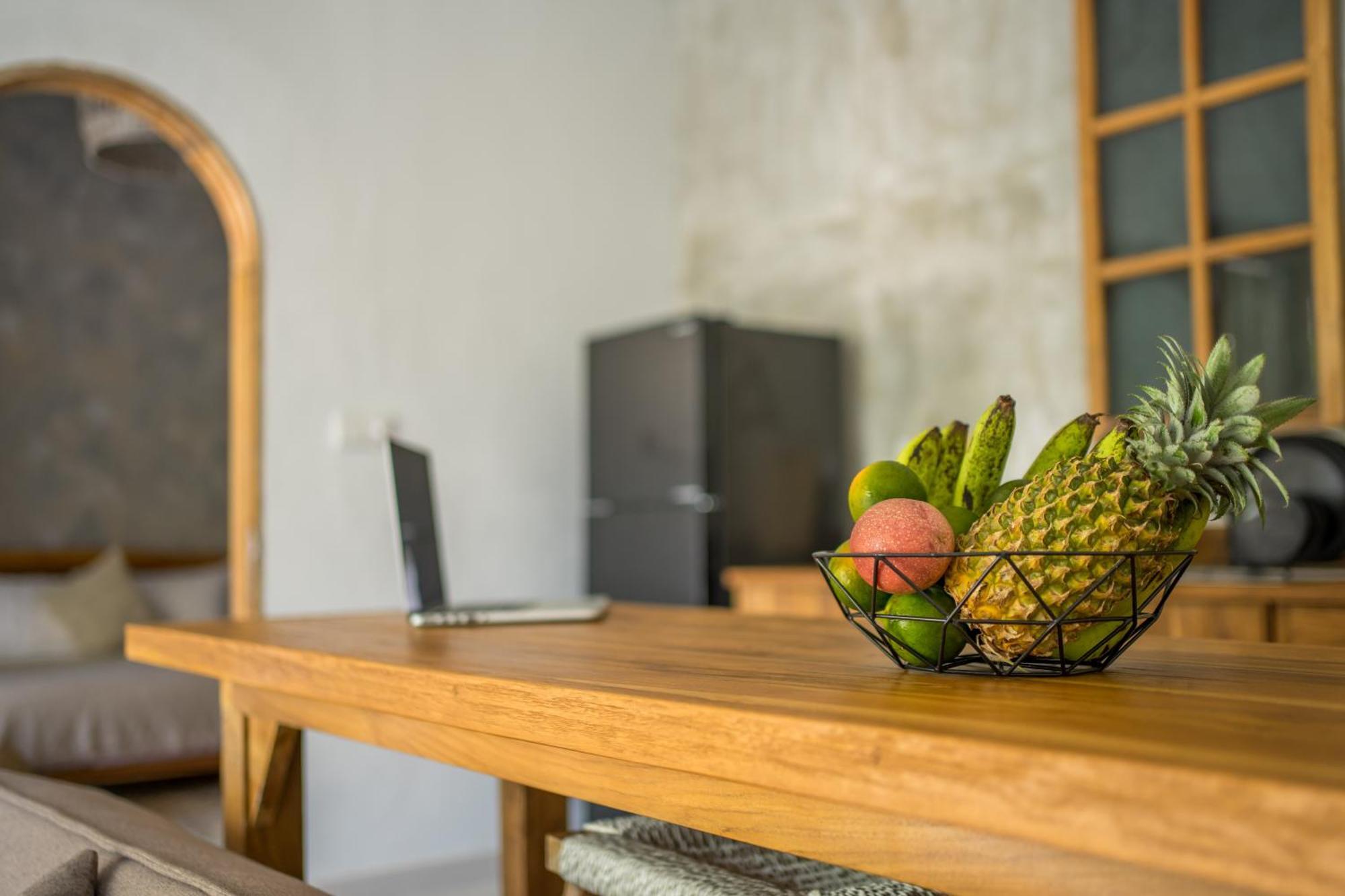 Nagara Boutique Hotel Jimbaran Buitenkant foto